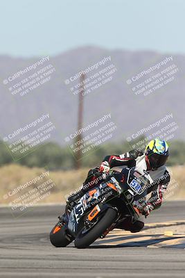 media/Oct-13-2025-Moto Forza (Mon) [[a66d839500]]/2-A Group/Session 3 (Turn 16)/